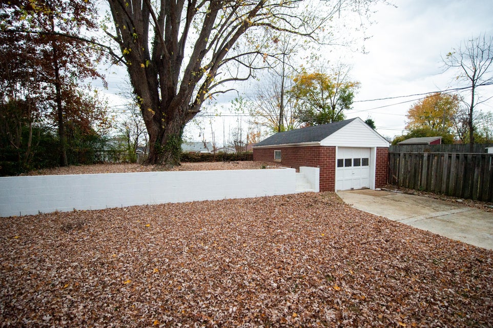 Photo #26: 1528 Sevier Avenue