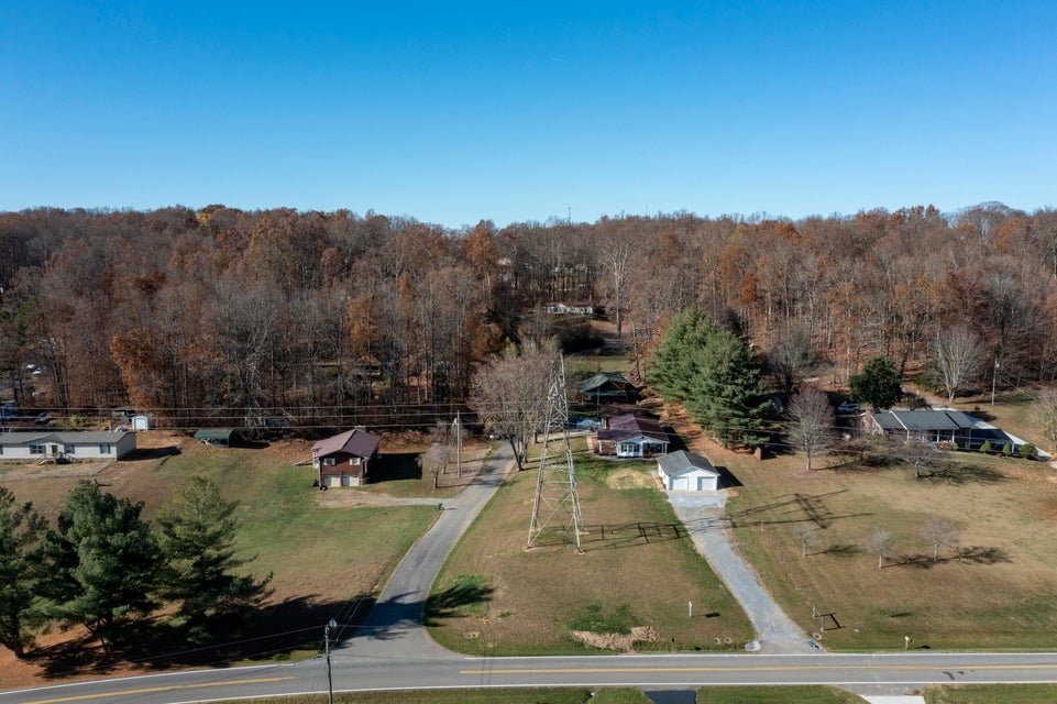 Photo #13: 114 Crawford Lane