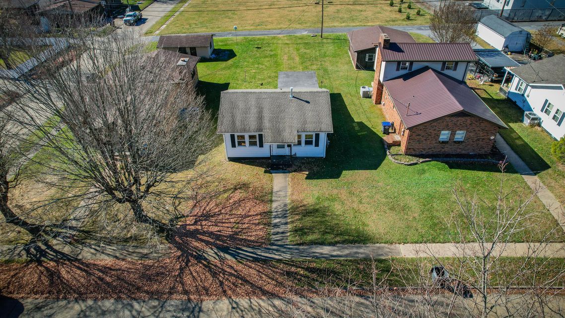 Photo #18: 1561 Redwood Drive