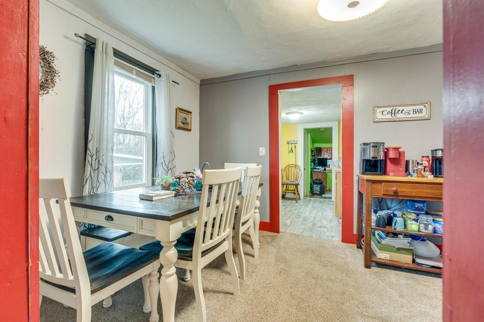 Photo #10: 1015 Montgomery Street