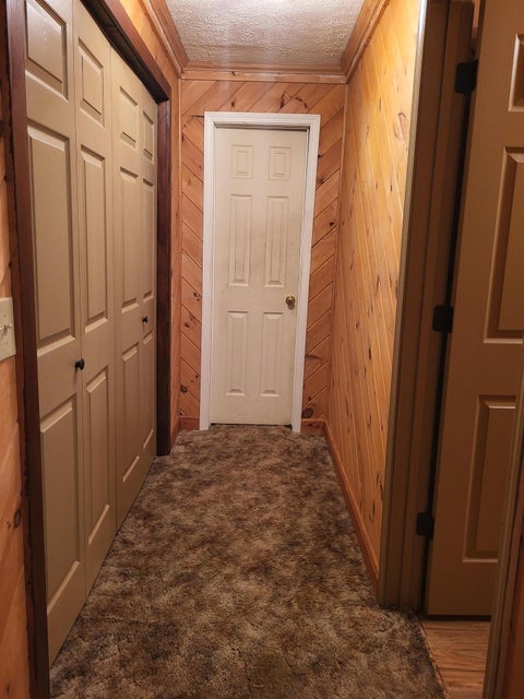 Photo #12: 160 Jennings Lane