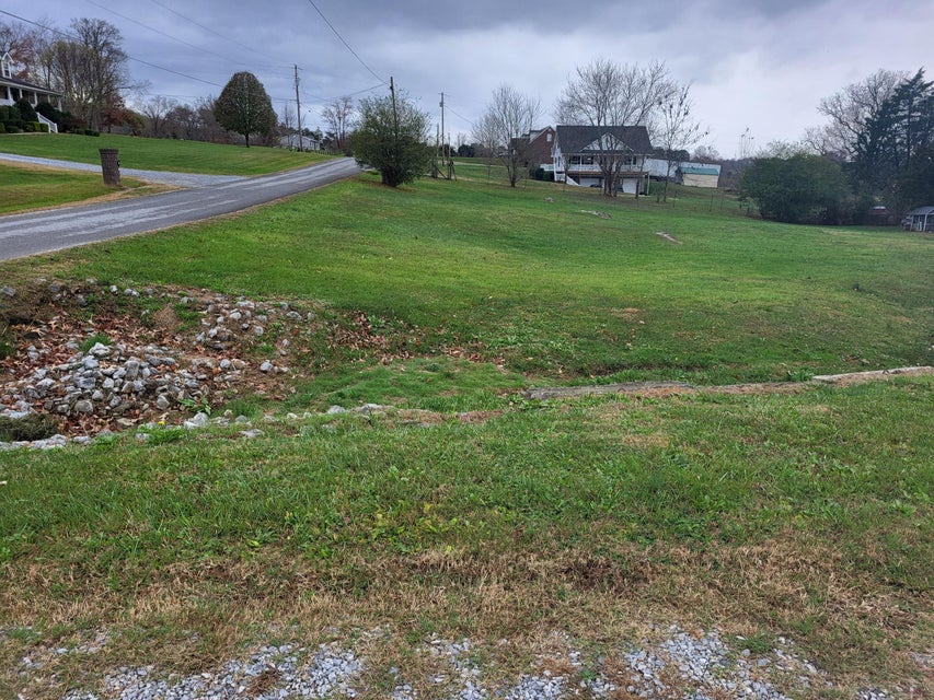 Photo #24: 160 Jennings Lane
