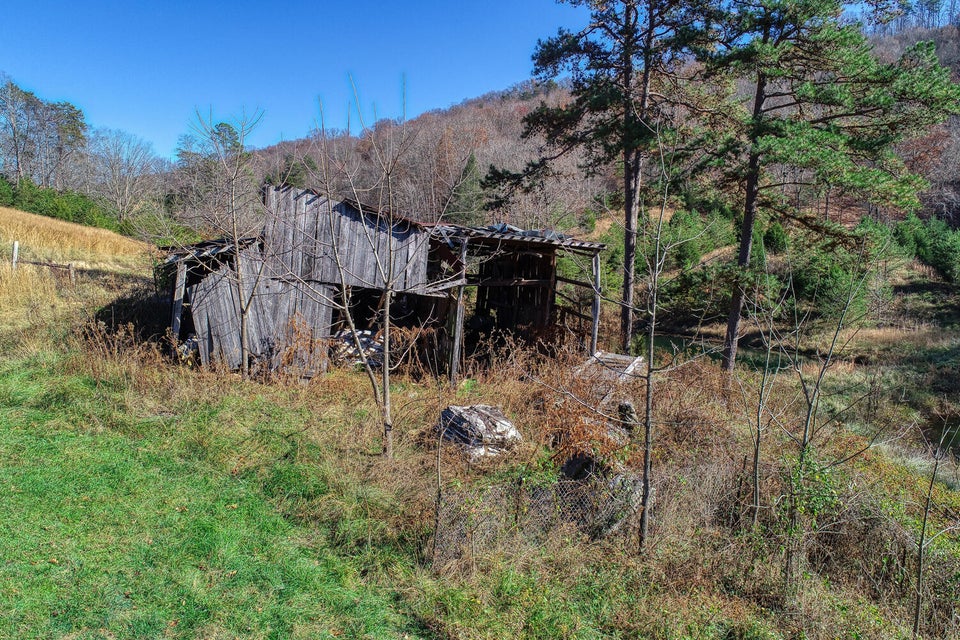 Photo #13: 1541 War Valley Road
