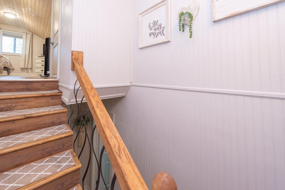 Photo #33: 225 Dover Avenue
