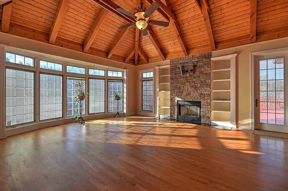 Photo #23: 121 Quail Heights Court