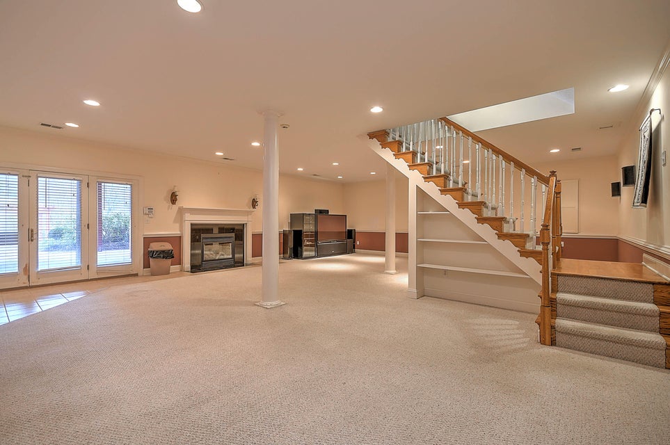 Photo #42: 121 Quail Heights Court