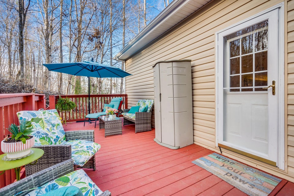 Photo #58: 152 Madelyn Street