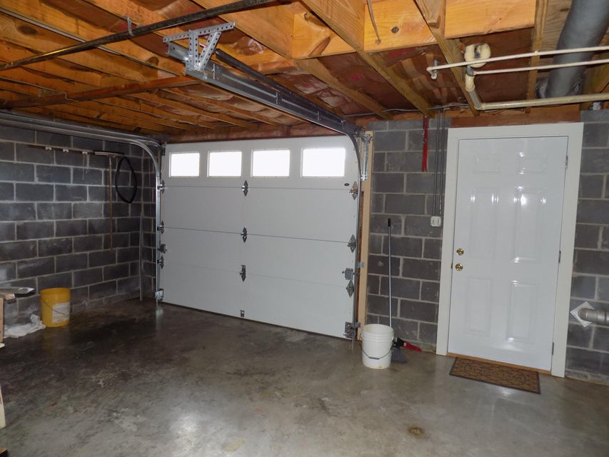 Photo #29: 208 Hileman Dr Drive
