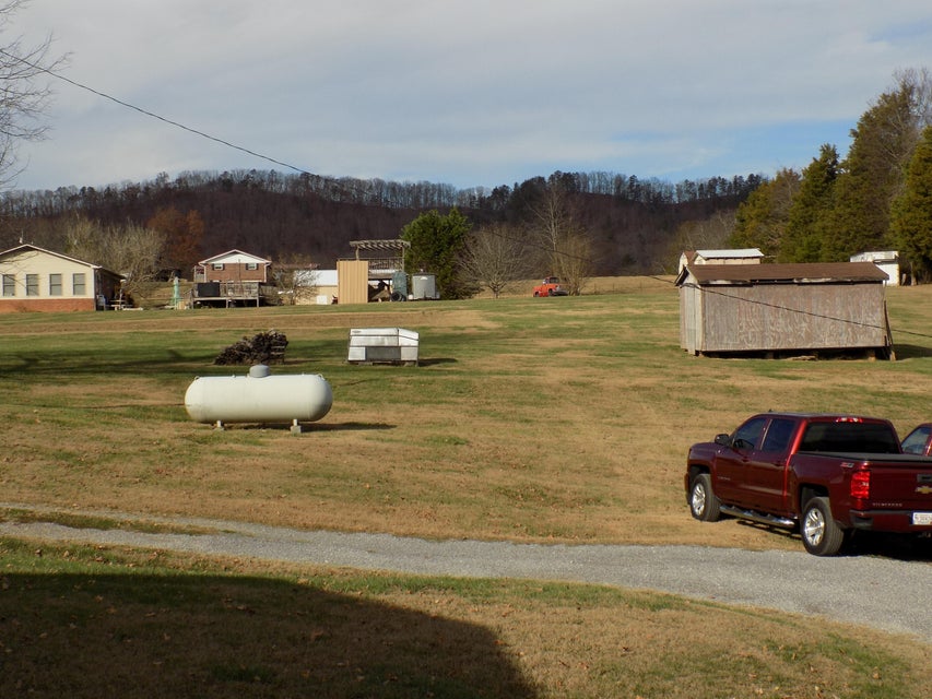 Photo #35: 208 Hileman Dr Drive