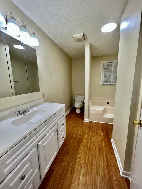 Photo #35: 1114 Edgewood Street