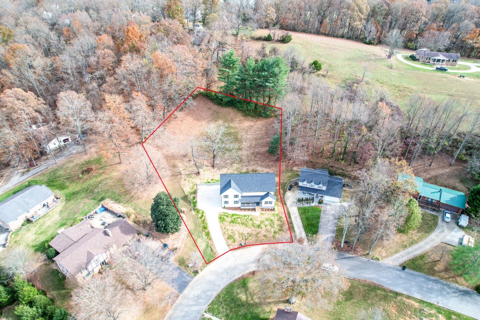 Photo #7: 1111 Vestal Court