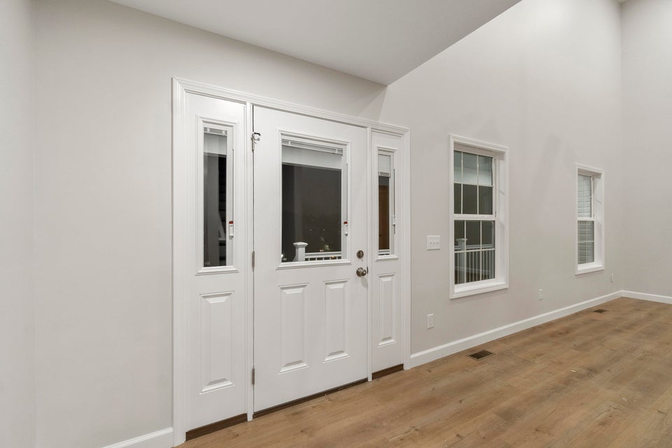 Photo #26: 1111 Vestal Court