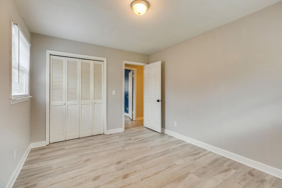 Photo #32: 2412 Circleview Drive