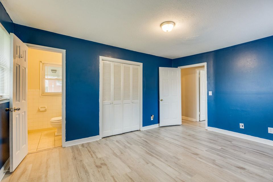 Photo #26: 2412 Circleview Drive
