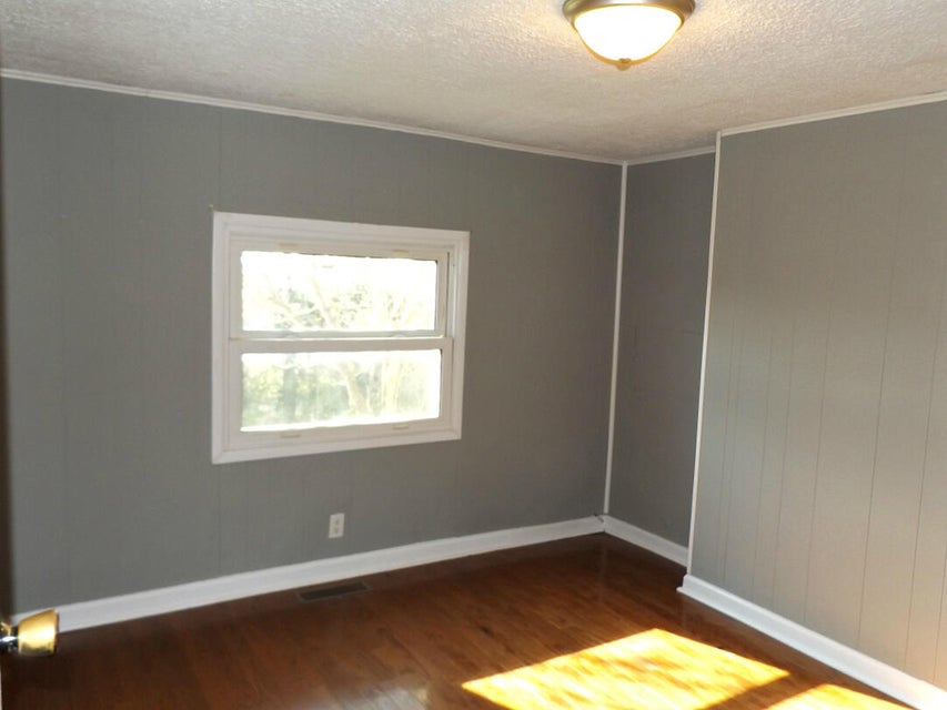 Photo #10: 219 4th Street Ext