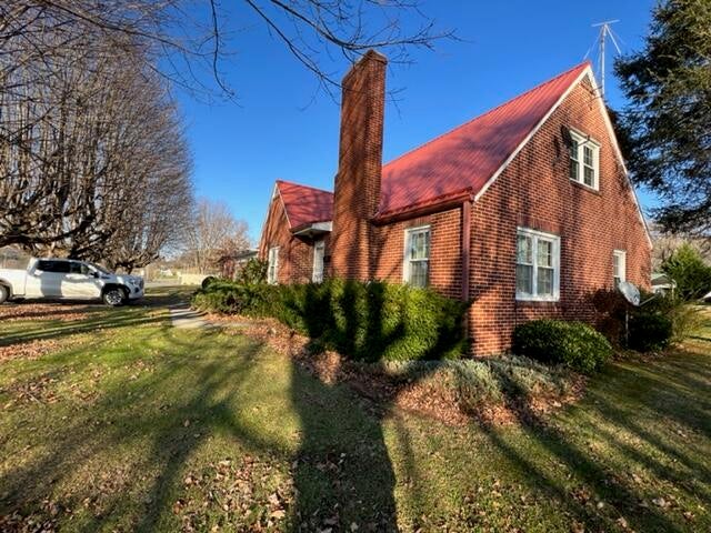 Photo #4: 216 North Shady Street