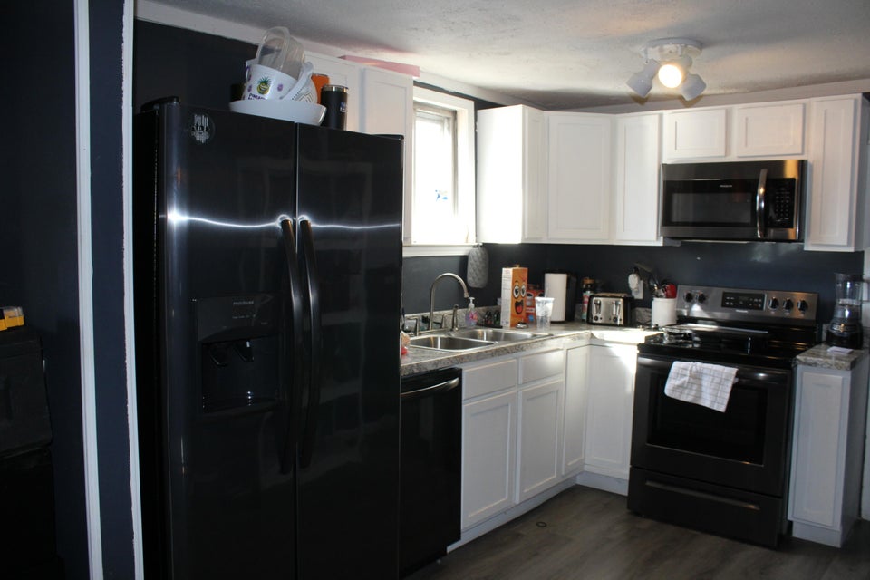 Photo #7: 709 Forest Street