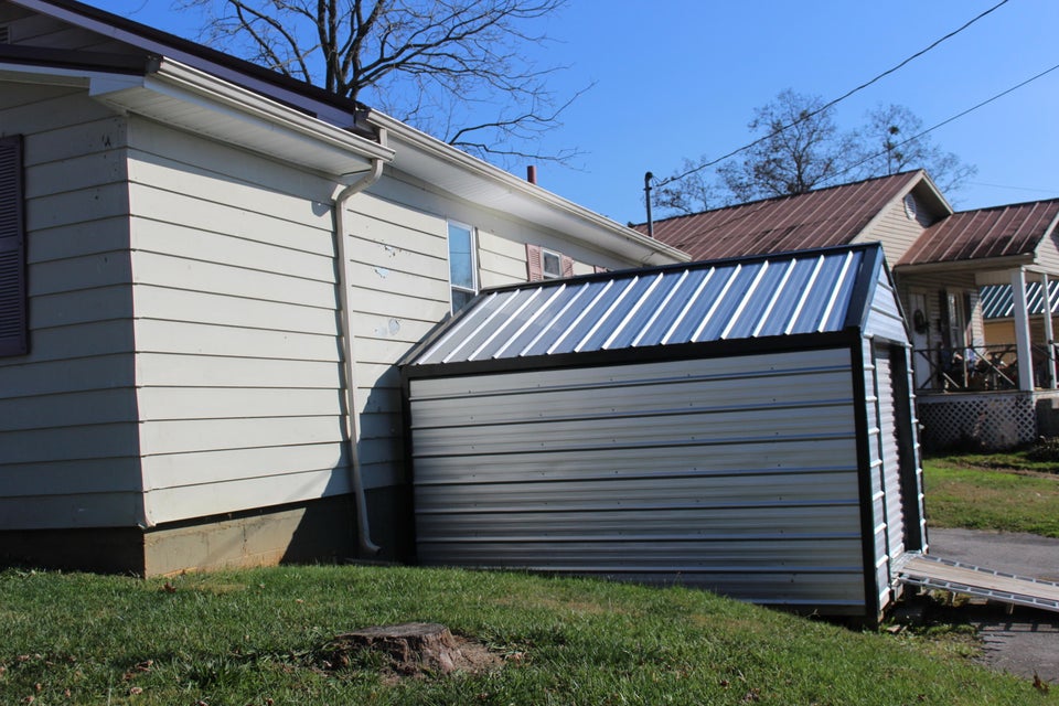 Photo #17: 709 Forest Street