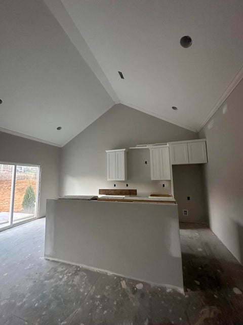 Photo #3: 686 Gardenia Drive