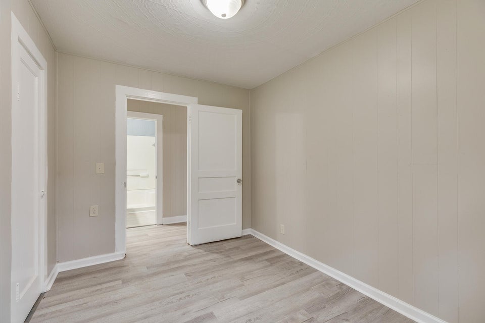 Photo #15: 450 Orchard Avenue