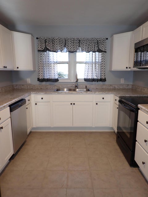 Photo #29: 23504 Larwood Lane