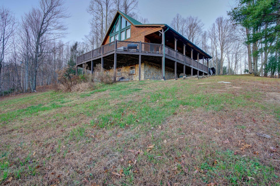 Photo #11: 305 Blackberry Cove Circle