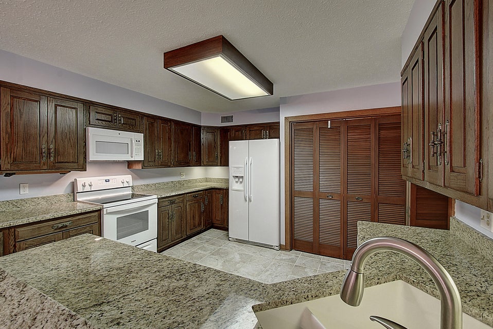 Photo #17: 100 Periwinkle Place