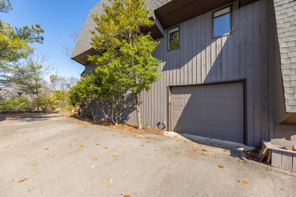 Photo #3: 340 Hickory Bluff