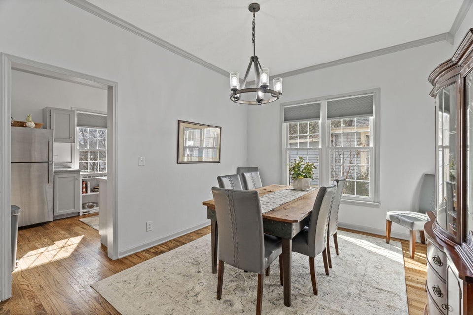 Photo #9: 474 Colonial Road
