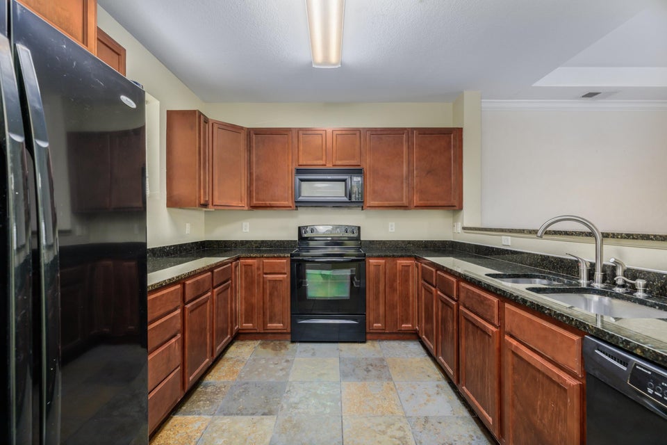 Photo #7: 311 Sandpiper Lane
