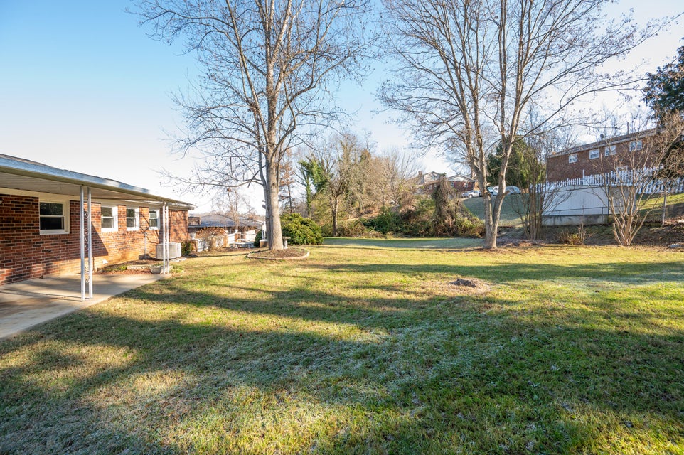 Photo #28: 343 Summerville Road