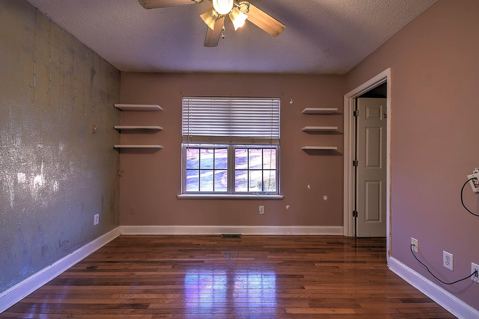 Photo #24: 807 Fain Ave Avenue