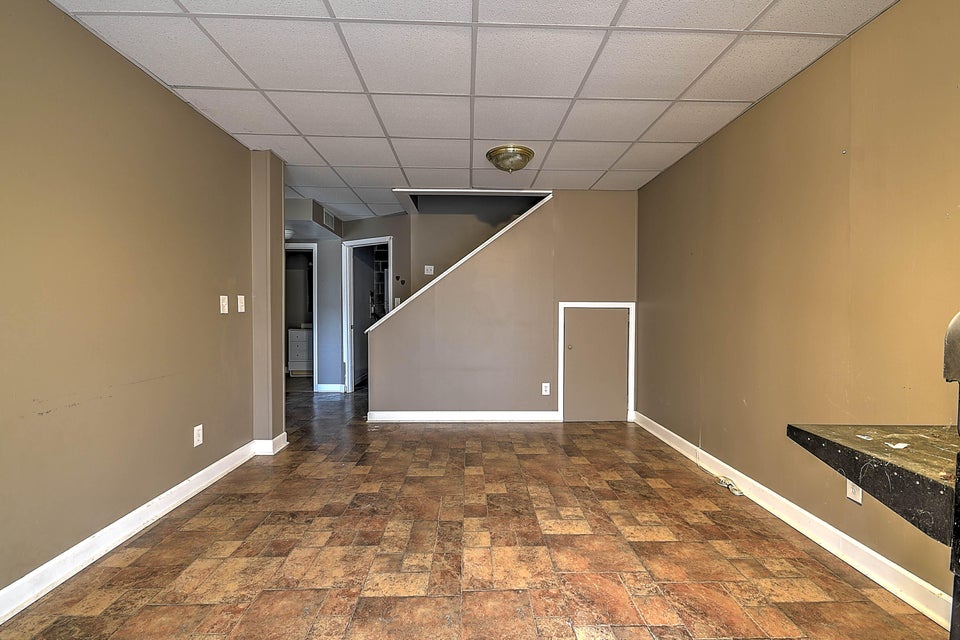 Photo #35: 807 Fain Ave Avenue