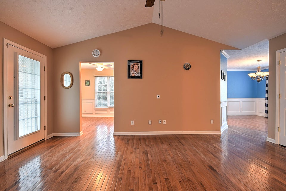 Photo #4: 1041 Carrington Court