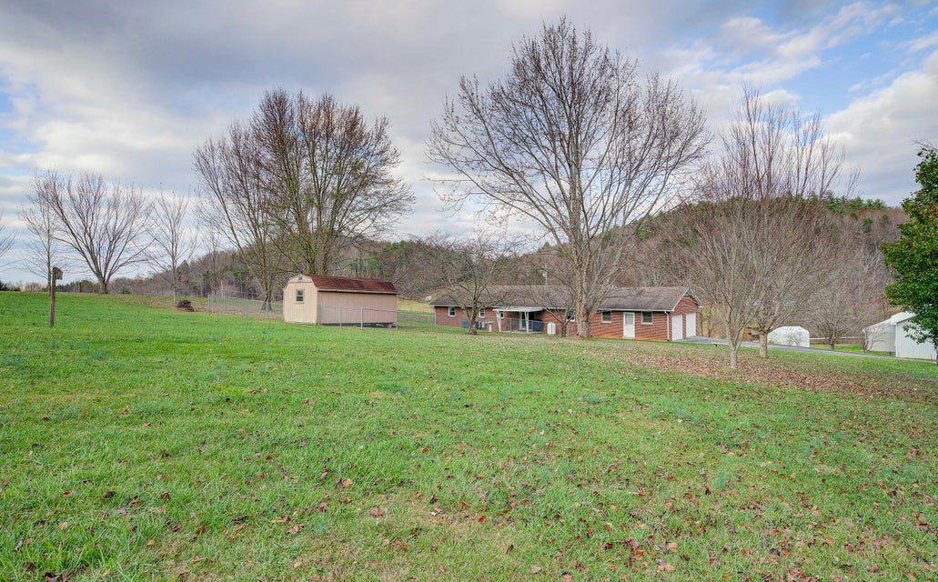 Photo #10: 766 Laurels Road