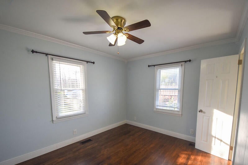 Photo #17: 1203 Barton Street