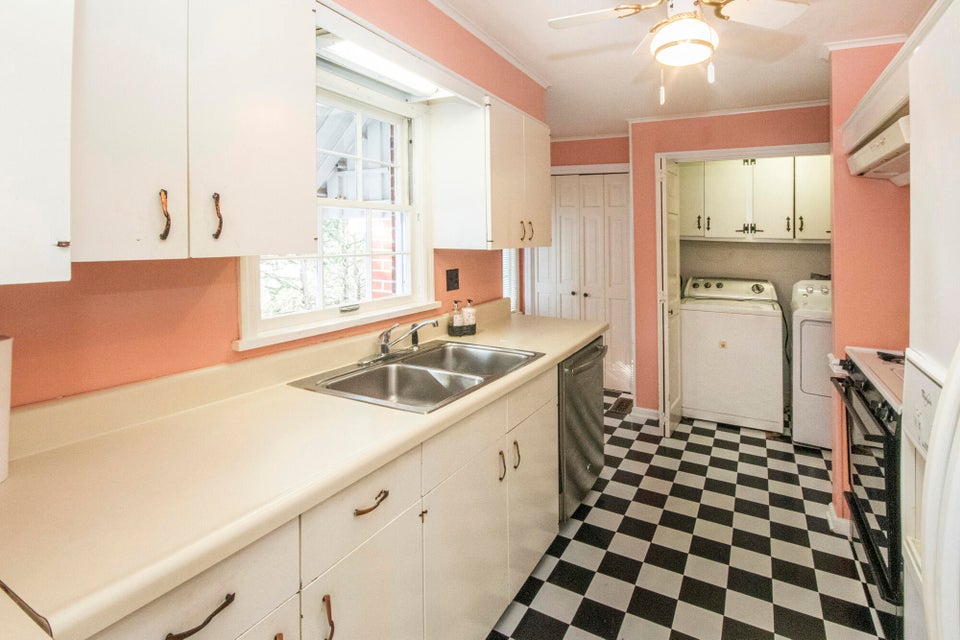 Photo #17: 510 Mckinney Avenue