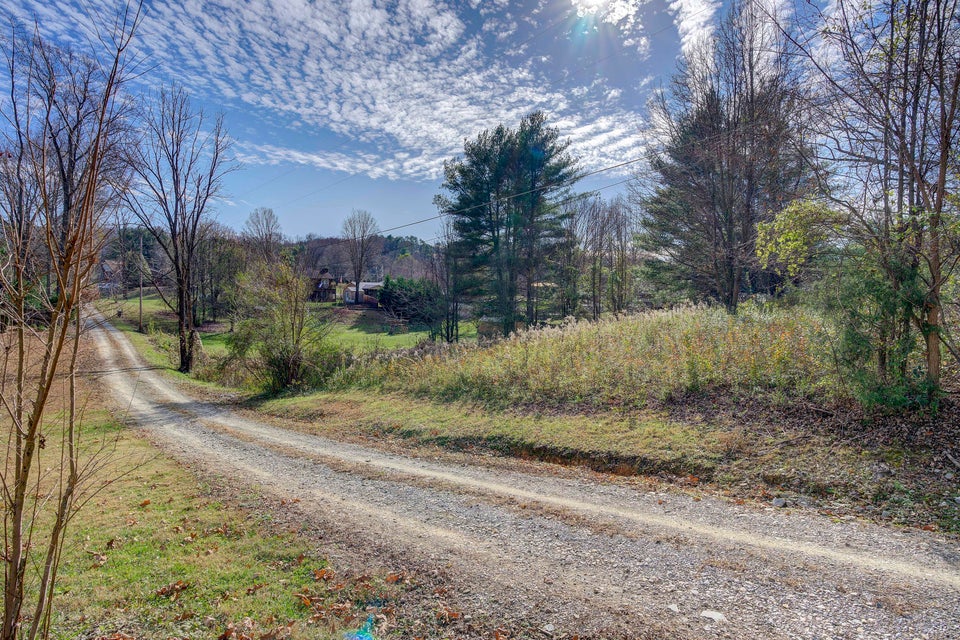 Photo #49: 339 Max Jett Road