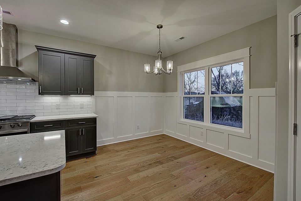 Photo #22: 547 Gardenia Drive