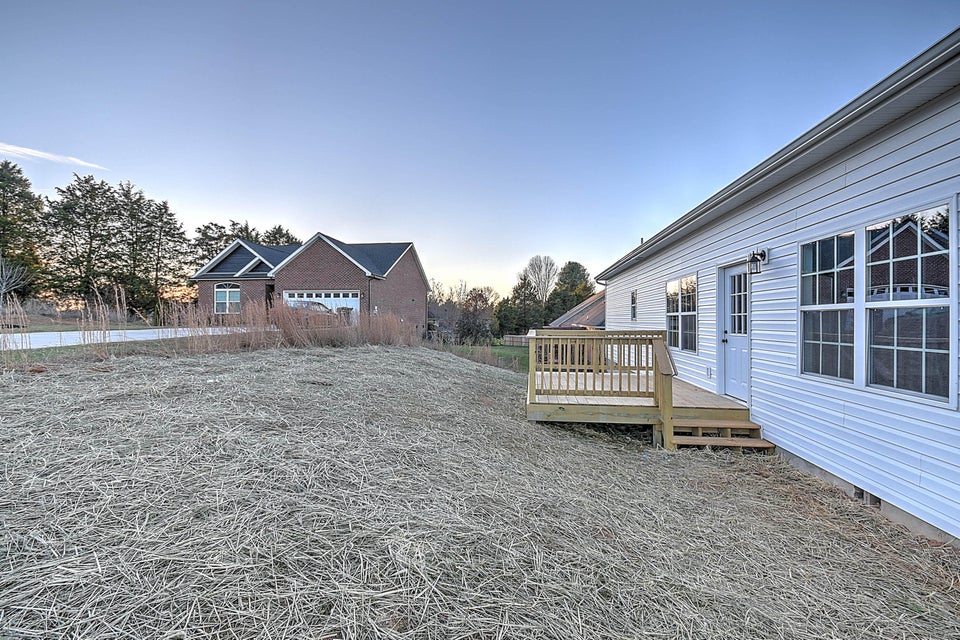 Photo #36: 402 Manchester Place