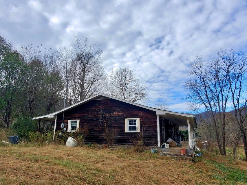 Photo #22: 130 Bill Lockner Road