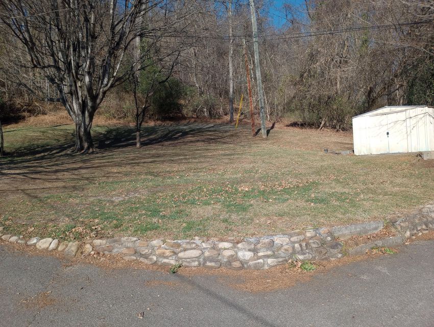 Photo #6: 965 Jackson Street Street