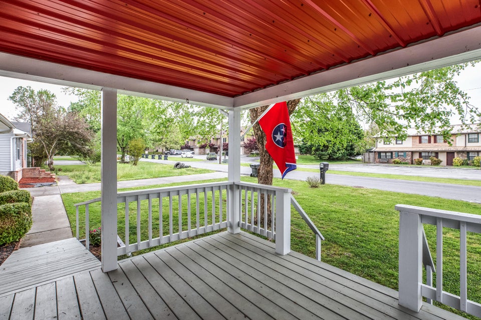 Photo #7: 620 Asbury Drive
