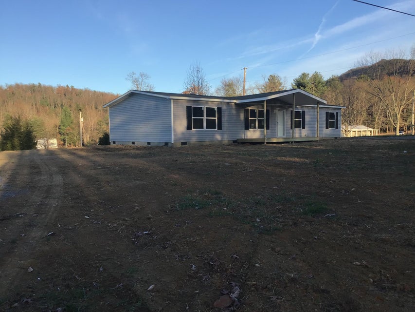 Photo #2: 399 Jennings Creek Lane