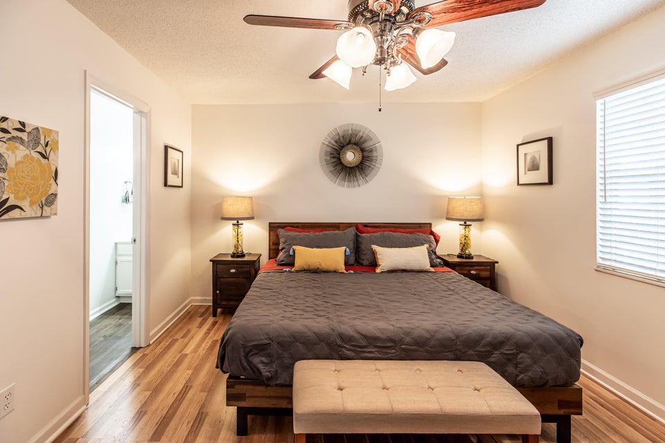 Photo #36: 620 Asbury Drive