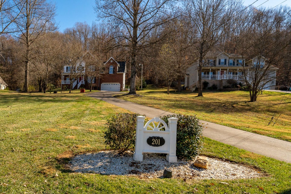 Photo #5: 201 Regency Drive