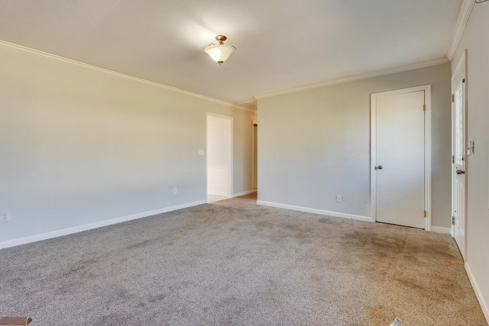 Photo #9: 1225 Pebble Drive