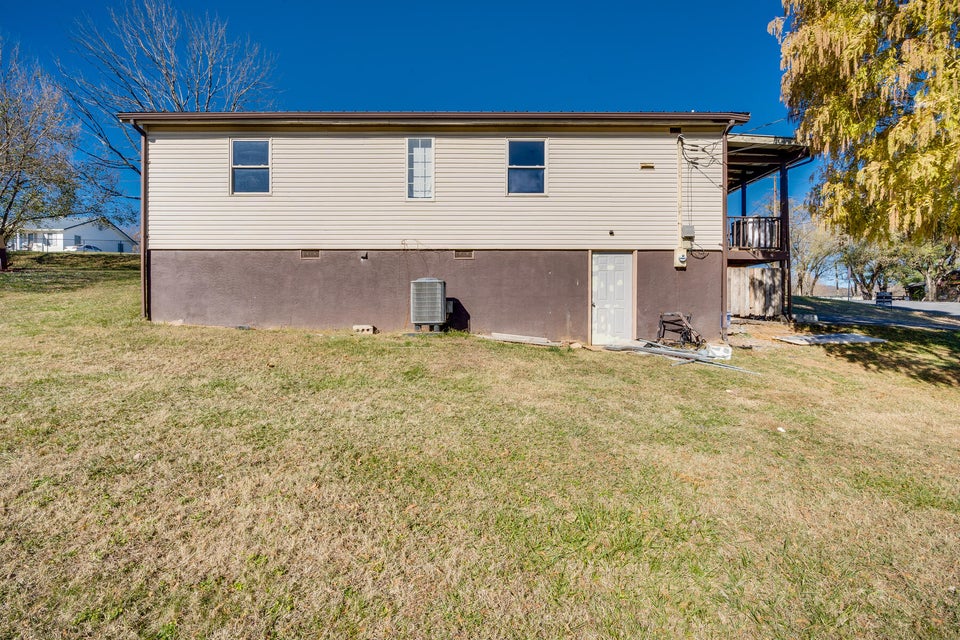 Photo #31: 1225 Pebble Drive