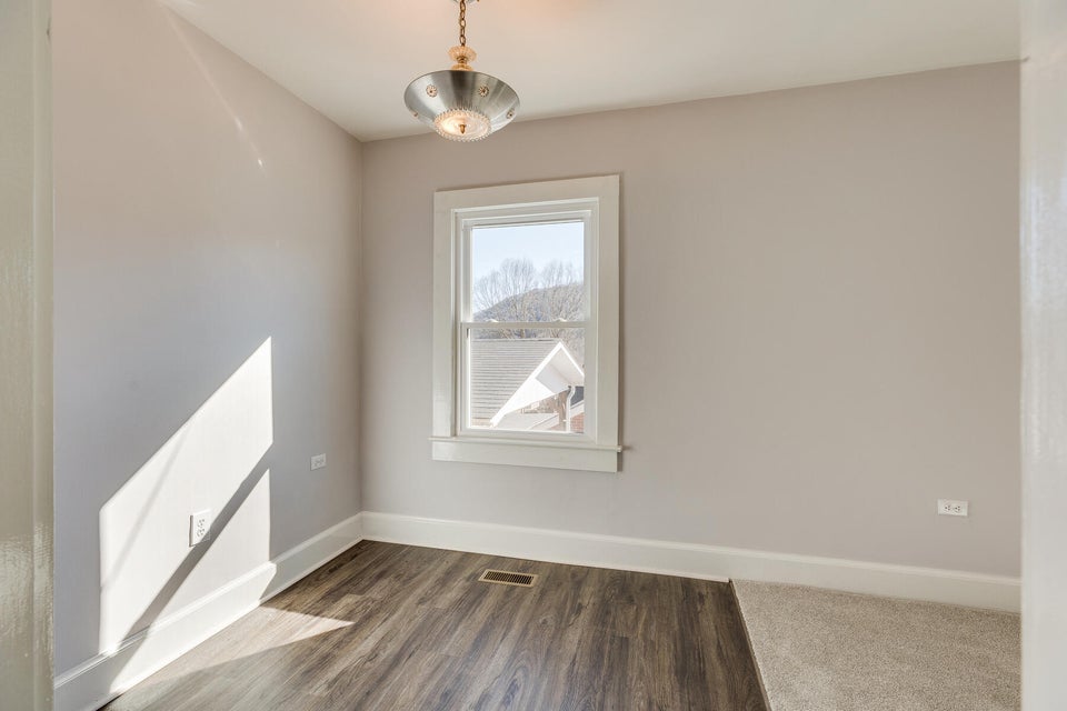 Photo #12: 166 Anderson Street