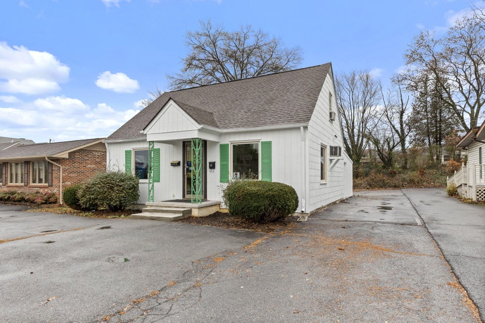 Photo #14: 1912 Euclid Avenue